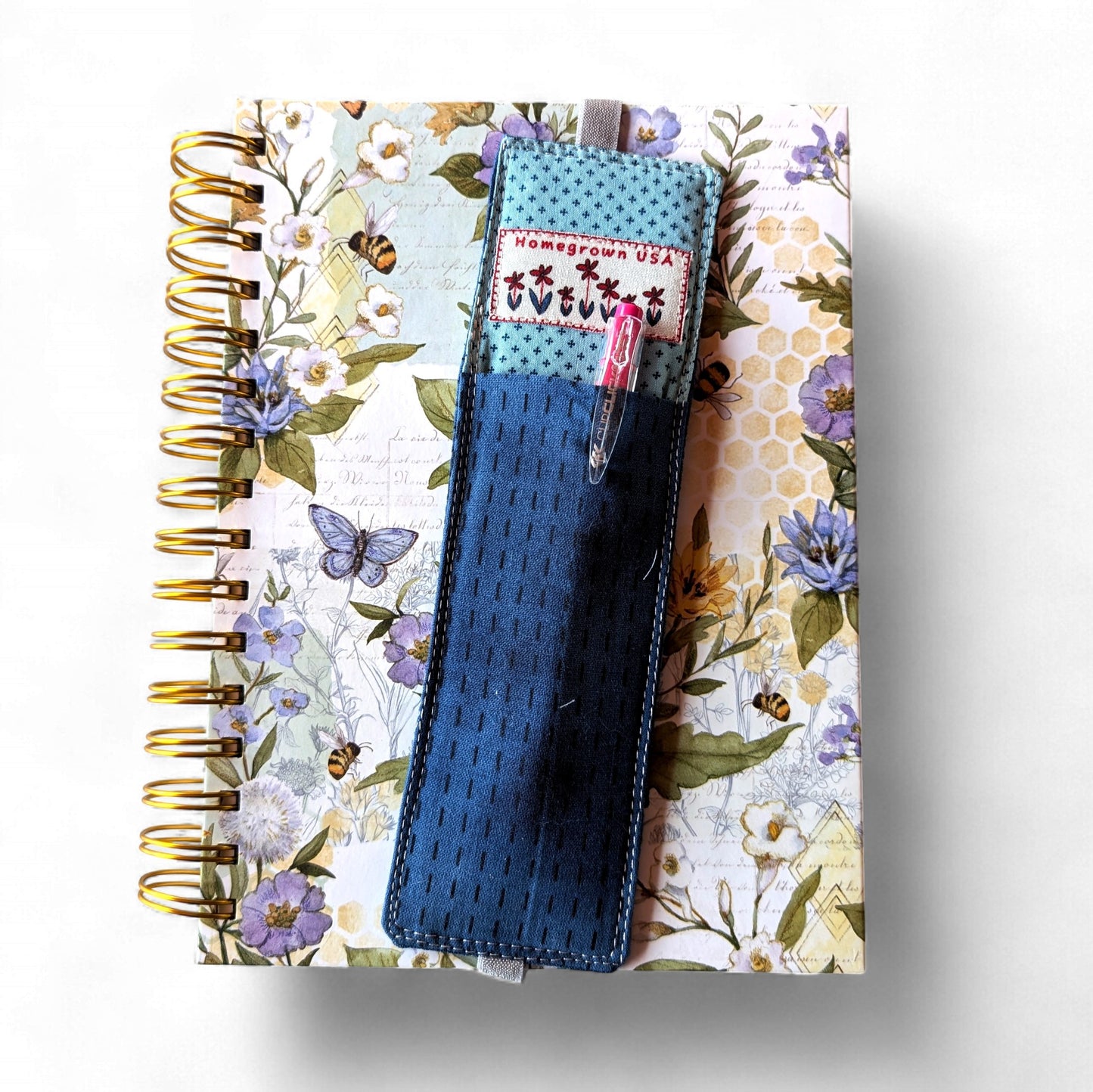 Pen Pocket Bookmark: Structured Fabric Page Marker with Elastic Strap & Pen Holder