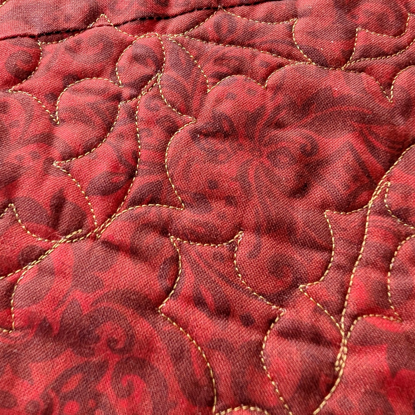 Tree Skirt (47" x 41"): Reversible Poinsettia Design, Longarm Quilted Heirloom